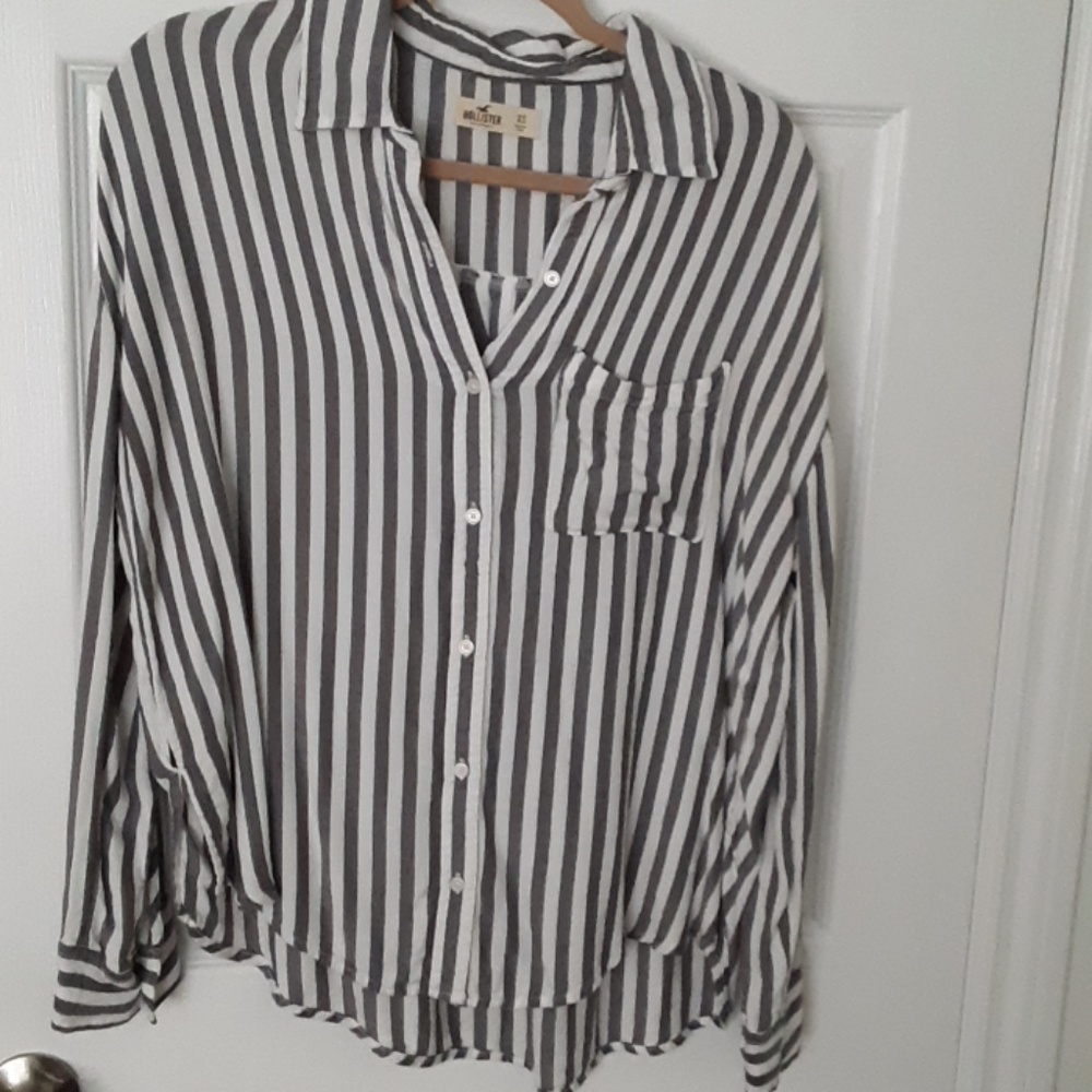 Hollister  button down shrit